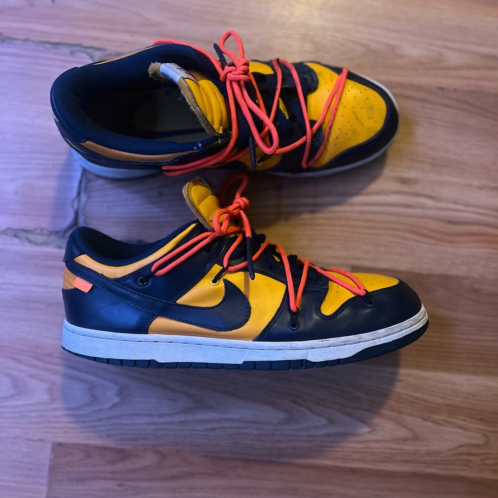 OFF WHITE DUNKS